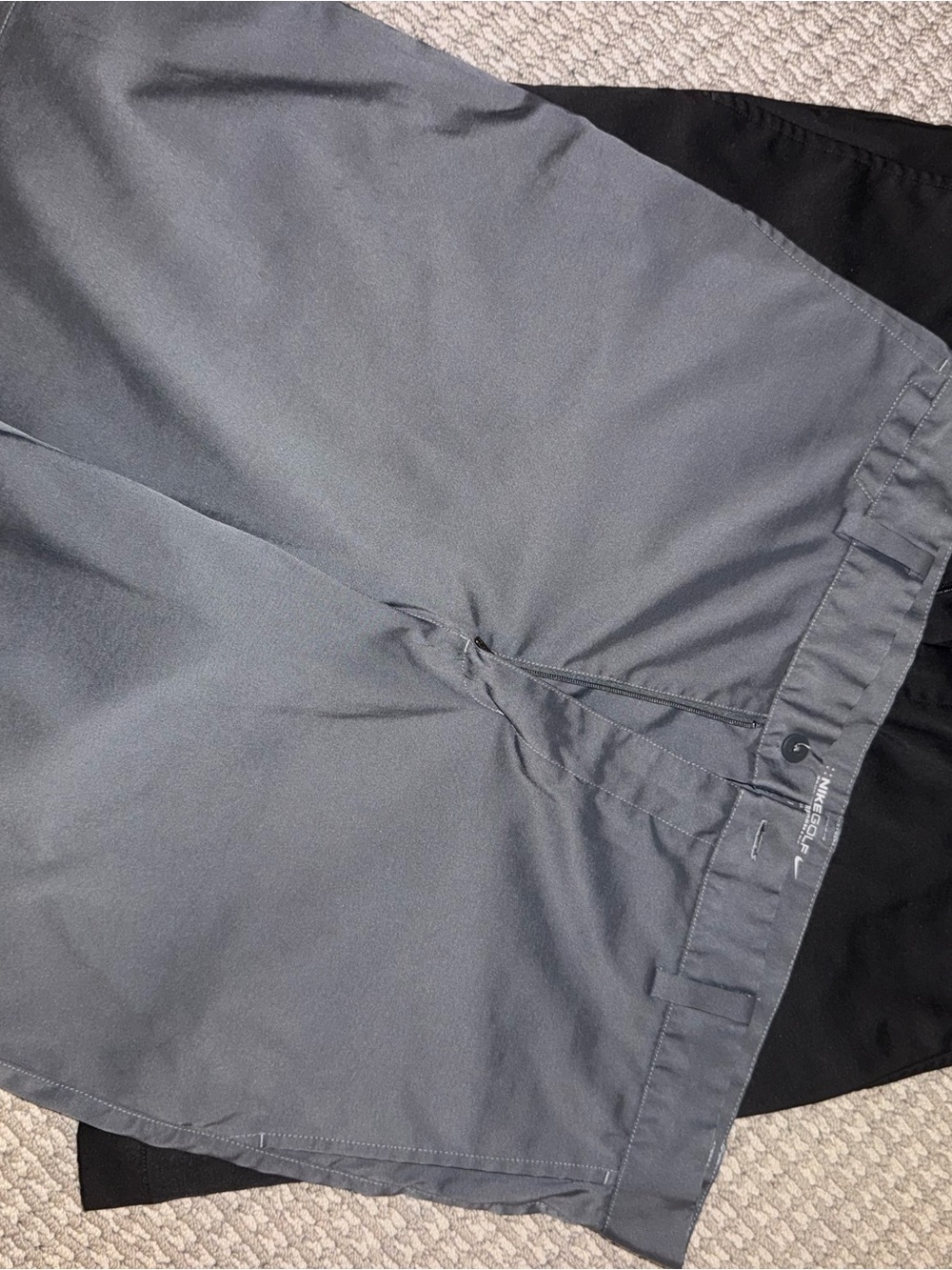 Pack of 2 Men's NIKE Golf Shorts in Gray and Black